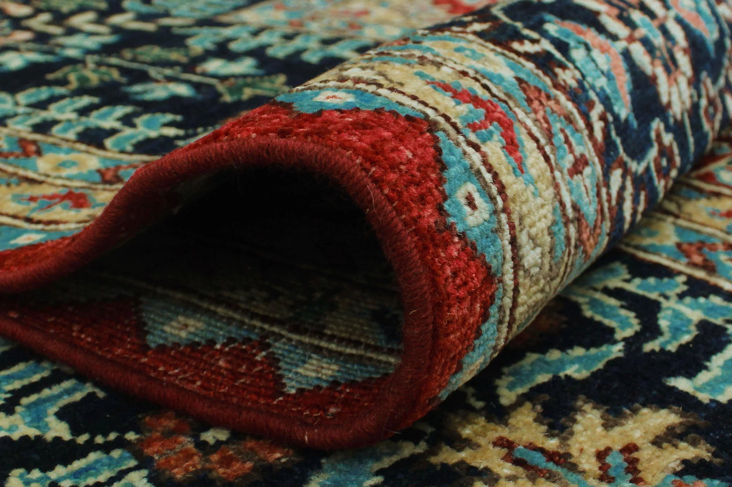 Aria mervin red/blue rug, 8'10" x 11'11"