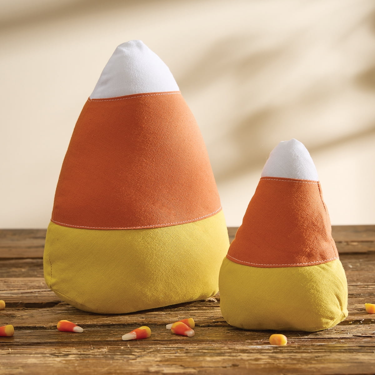 Split p large candy corn set